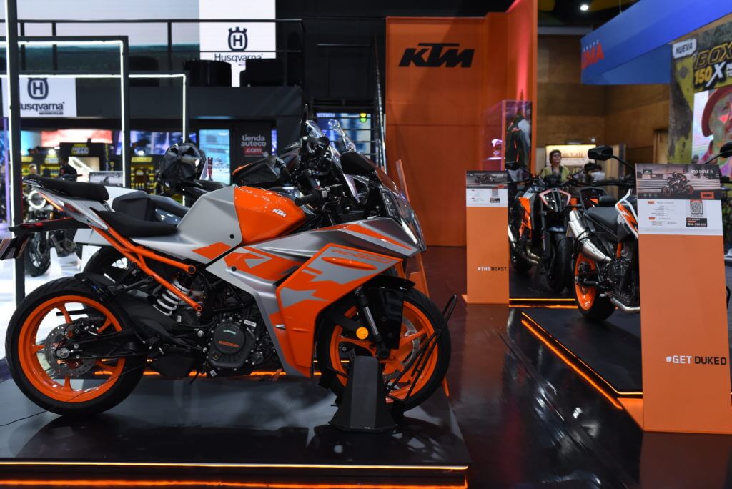 Moto KTM rc 200