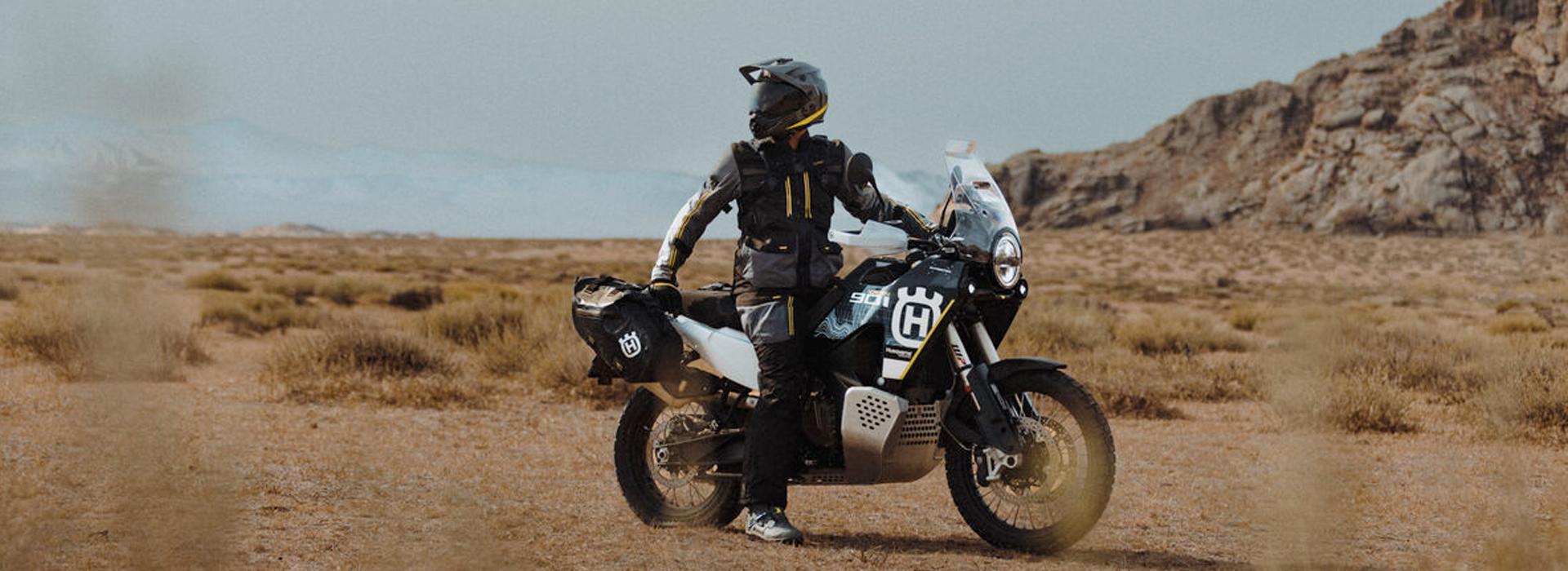Husqvarna Norden 901 Expedition: La moto ideal para viajes largos y recorrer los terrenos más desafiantes con estilo